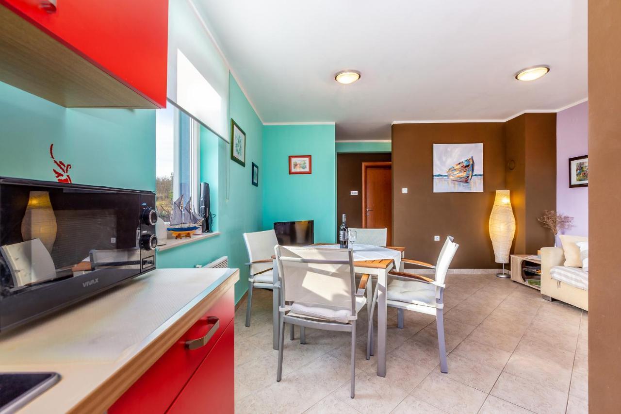 Sunfun Apartment Cizici Luaran gambar