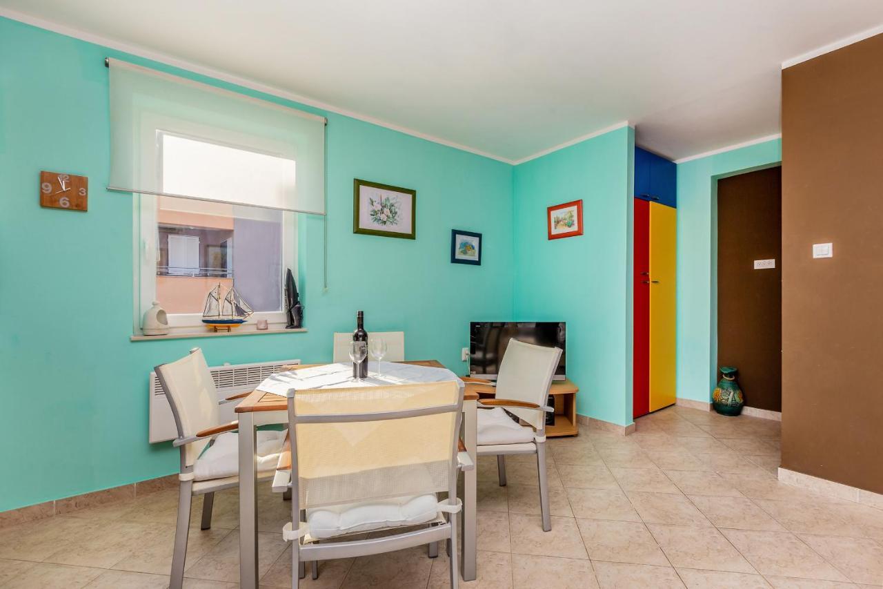 Sunfun Apartment Cizici Luaran gambar